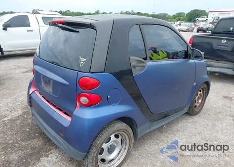2013 Smart Fortwo Passion/Pure из США, поврежденный, VIN WMEEJ3BA6DK664115